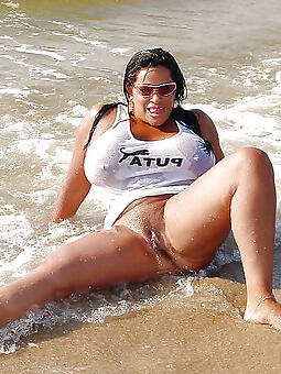 black girls at the beach coitus pictures