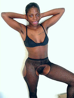 reality nude petite dismal girls